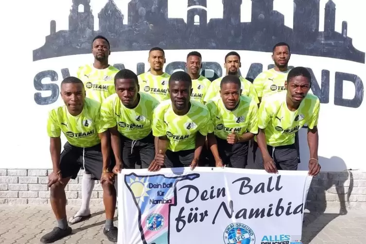 Der zweite gespendete Trikotsatz des FG 08 Mutterstadt f&uuml;r die Amatuks. 
