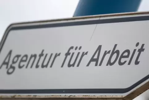 Die Arbeitsagenturen rechnen in den kommenden Monaten mit einem Anstieg der Arbeitslosigkeit.