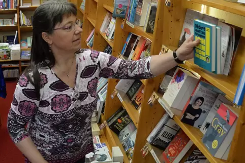 „Letzlich unsäglich“: Neustadter Buchhändlerin Jeanette Jung von Quodlibet. „Letzlich unsäglich“: Neustadter Buchhändlerin Jeanette Jung von Quodlibet.
