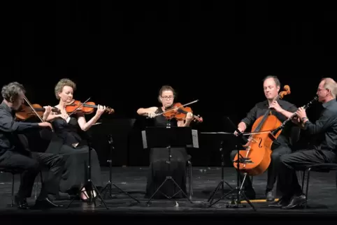 Serenade 1: Klarinettenquintette mit Musikern der Staatsphilharmonie.