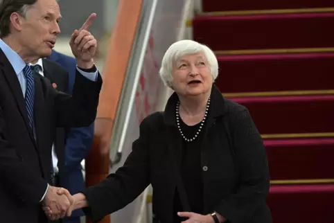 Zu wichtigen Gesprächen auch über Exportbeschränkungen in Peking gelandet: US-Finanzministerin Janet Yellen. 
