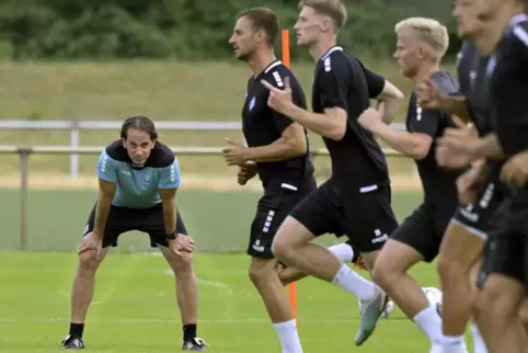 Das Schwizten soll sich lohnen: Waldhof Mannheim in der Vorbereitung dem neuen Trainer Rüdiger Rehm. 