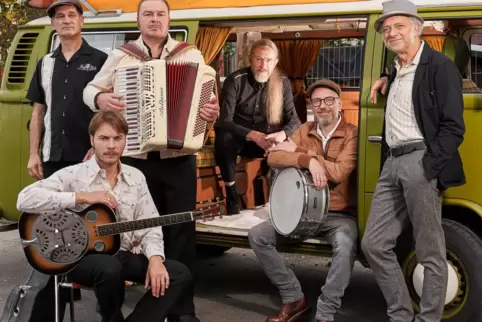 Wilde Weisen und Balladen: Stefan Hiss & Band.
