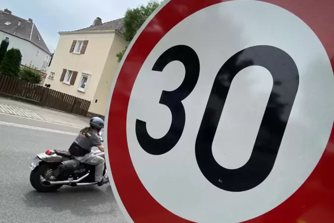 Diese Schilder werden in Kandel bald öfter zu sehen sein. Diese Schilder werden in Kandel bald öfter zu sehen sein.