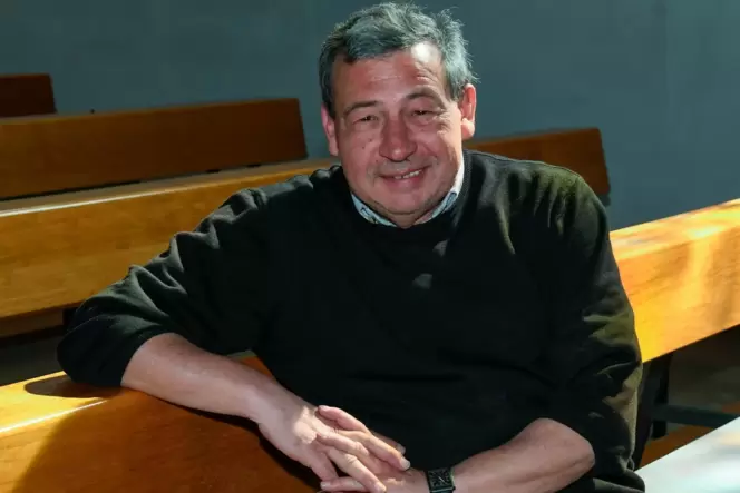 Markus Hary ist seit 2020 Pfarrer in der Gemeinde Heiliger Petrus und ist seit Oktober 2022 Leiter des Dekanats Speyer. Markus Hary ist seit 2020 Pfarrer in der Gemeinde Heiliger Petrus und ist seit Oktober 2022 Leiter des Dekanats Speyer.
