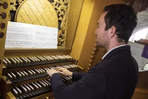 Nikita Morozov in der protestantischen Paulskirche in Kirchheimbolanden.