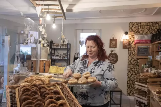 Sandra Prekur darf sich mit dem Dorflädchen vielleicht schon im kommenden Jahr auf einen Umzug freuen. Sandra Prekur darf sich mit dem Dorflädchen vielleicht schon im kommenden Jahr auf einen Umzug freuen.