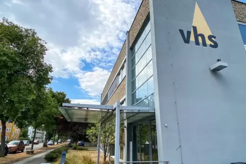 Bei der VHS kann in den Sommerferien Lernstoff nachgeholt werden. 