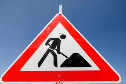 Die L 524 wird zu Baustelle. 