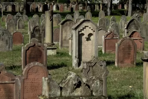 Der jüdische Friedhof in Wachenheim besteht schon seit dem 16. Jahrhundert. 