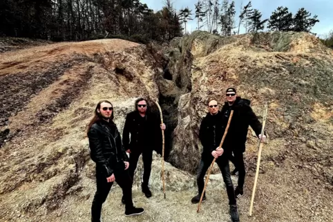 Metal made in Lautern (von links): Lupus Veruta, Andreas Wormser, Cailen Leif Graever, Deavon Graever.