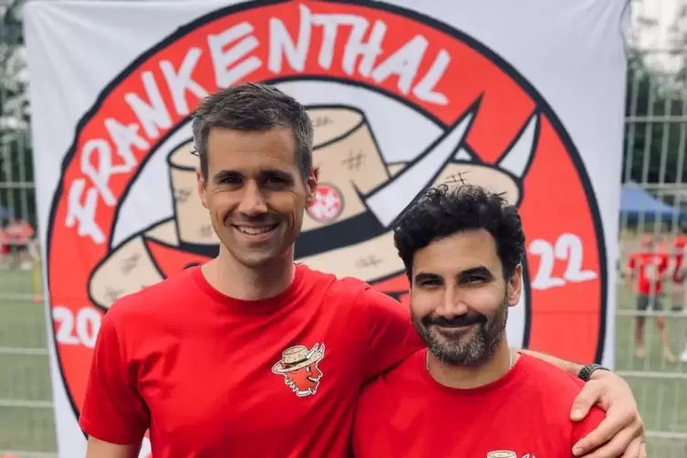 Oliver D&auml;mgen (links) und Patrick Divivier beim FCK-Stadionfest. 
