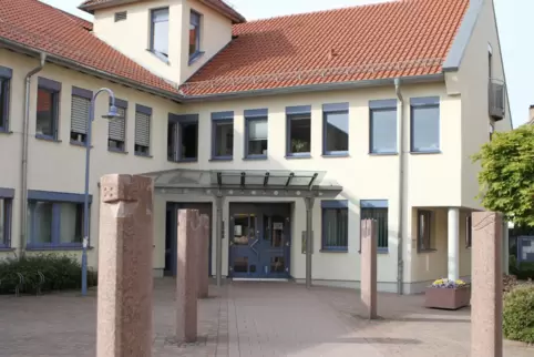 Bis auf Weiteres gibt es in der Hettenleidelheimer Verwaltungsstelle kein Bürgerbüro mehr.