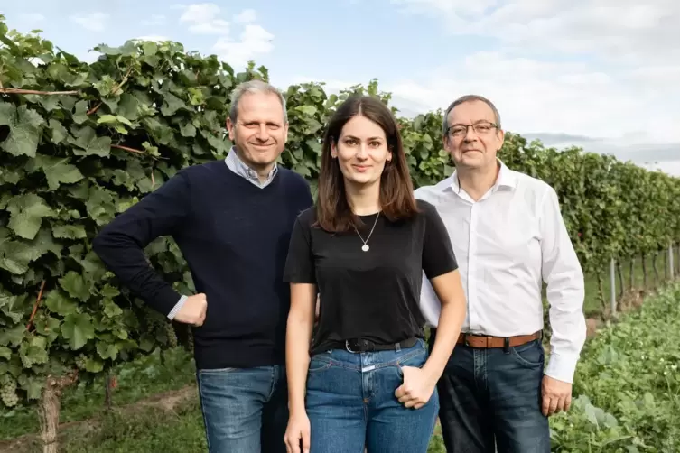 Machen beim Sekt gemeinsame Sache: Steffen und Sophie Christmann sowie Mathieu Kauffmann. 