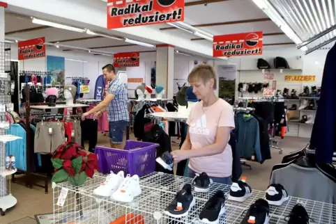 Im August und September gibt es Rabattaktionen, bevor das Geschäft endgültig schließt. 
