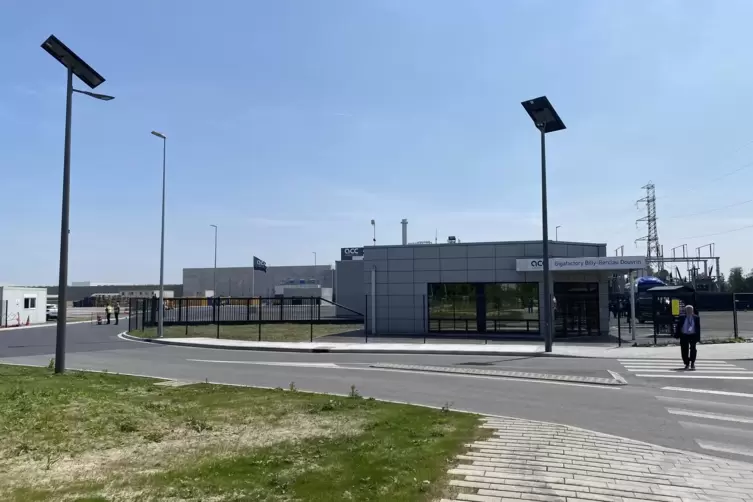Im nordfranzösischen Lille steht das Schwesterwerk der geplanten Batteriezellenfabrik von ACC. 