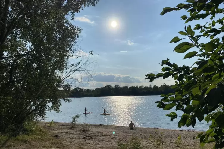 Sinkende Sonne: Am sp&auml;ten Nachmittag ist nur noch wenig los.