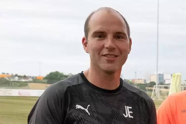 Spielertrainer Jochen Ellermann freut sich auf die Saison.