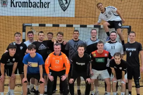 Bereit für die kommende Oberligasaison, die am 10. September beginnt: TuS Dansenberg II.