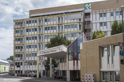 Um eine drohende Insolvenz abzuwenden, benötigt das Westpfalz-Klinikum eine weitere Finanzspritze.