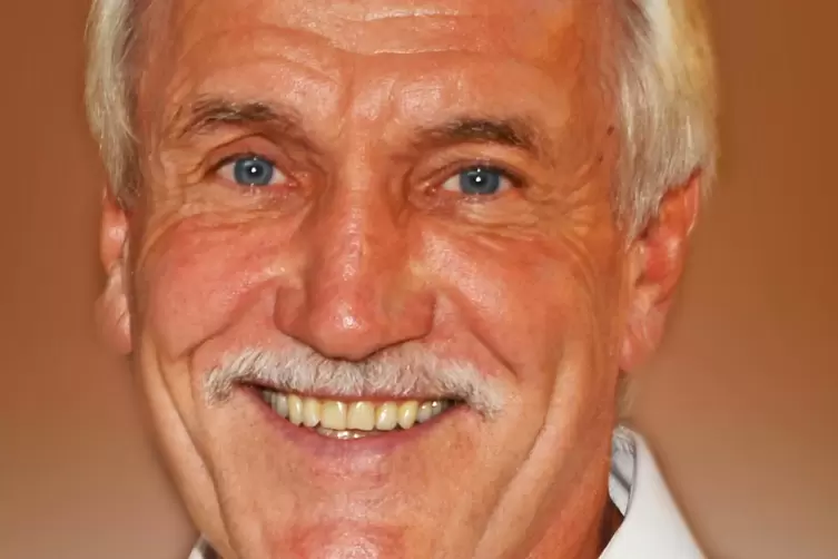 Ortsb&uuml;rgermeister Peter Gauweiler und der Gemeinderat sind zur&uuml;ckgetreten.