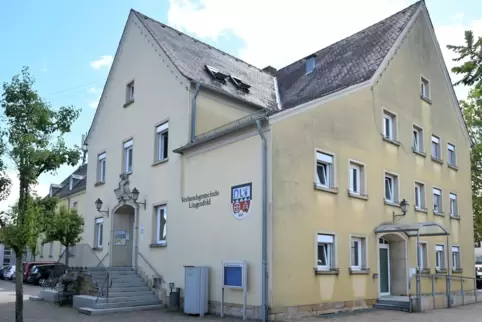 Im Rathaus der Verbandsgemeinde Lingenfeld wird die Wahl in Freisbach bereits vorbereitet. 
