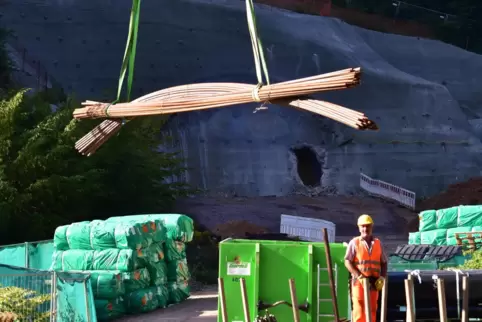Licht am Ende des Tunnels: Im Nordportal klafft ein Loch.