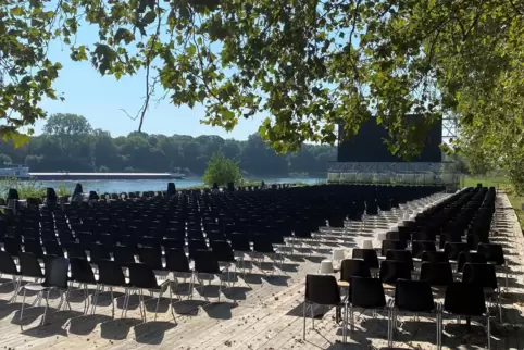 Das Freiluftkino direkt am Rhein ist schon gerichtet, der Ticketvorverkauf fürs 19. Ludwigshafener Filmfestival „läuft super“, s