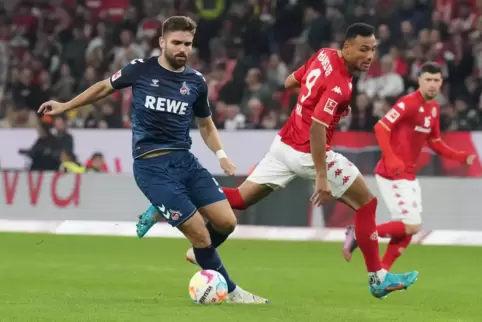 Schwarzer Tag: Mit dem 1. FCK Köln verlor Nikola Soldo (links) 0:5 in Mainz.