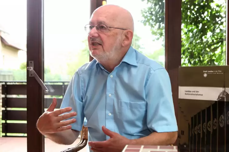 Stra&szlig;ennamen-Kritiker Burkhard Denger