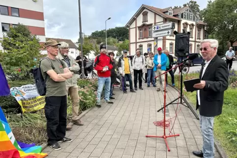 Rund 25 Teilnehmer waren zur Kundgebung gekommen. 
