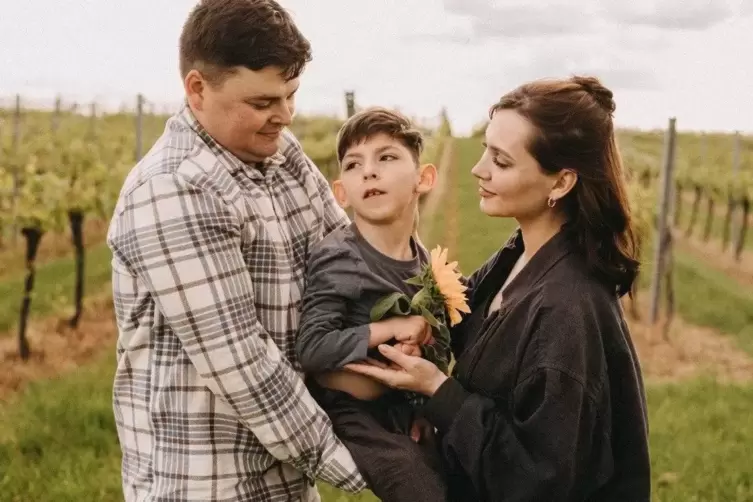 Serhiy und Olena Marchenko mit ihrem erstgeborenem Sohn Ilya. 