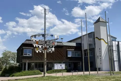 Im Bobenheim-Roxheimer Rathaus sind Stellen unbesetzt, und es fallen Mitarbeiter aus.