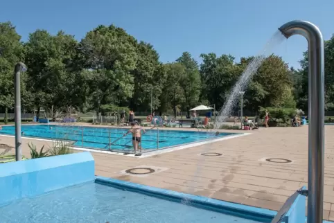 Wie lange kann in Steinfeld noch gebadet werden?