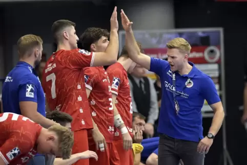 Hat geklappt: Trainer Johannes Wohlrab in der ersten Partie. 