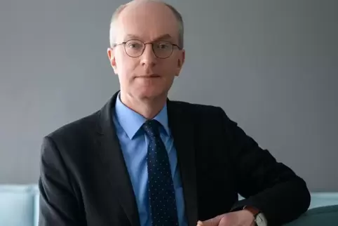„Inflationsbekämpfung gibt es nicht umsonst“, warnt der Finanzwissenschaftler Friedrich Heinemann. Die EZB versuche, die Inflati