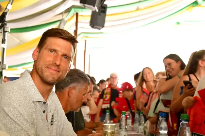 Andreas Luthe lebt mit seiner Familie in Seebach.