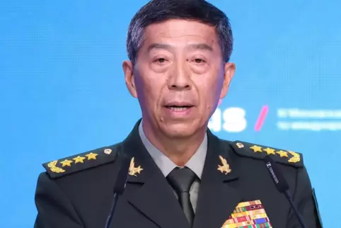 Wurde seit über zwei Wochen nicht mehr gesehen: Verteidigungsminister Li Shangfu. 
