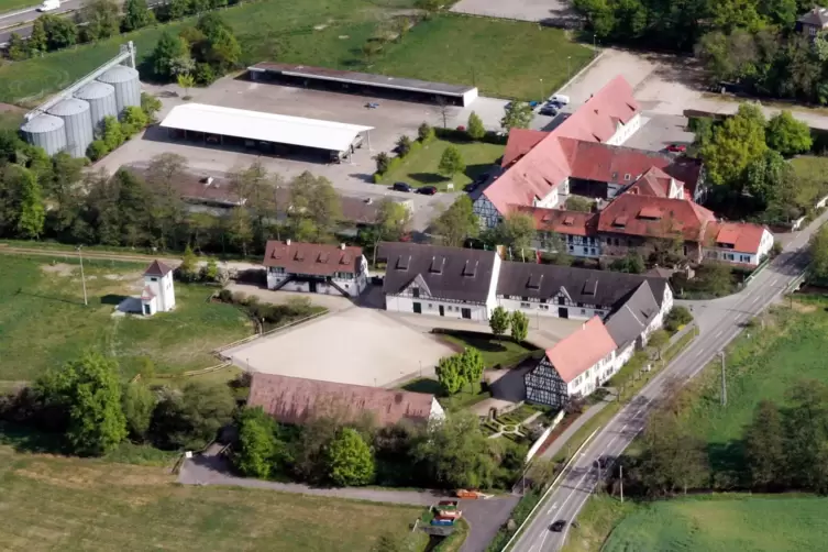 Der Gutshof Rehh&uuml;tte: Eigent&uuml;mer BASF SE w&uuml;rde hier gerne Wohnbebauung errichten. 