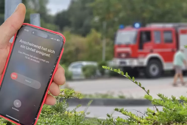 Dieses Mobiltelefon löste am Mittwoch einen Einsatz der Feuerwehr aus. 