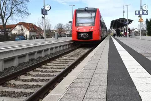 bahnhof2