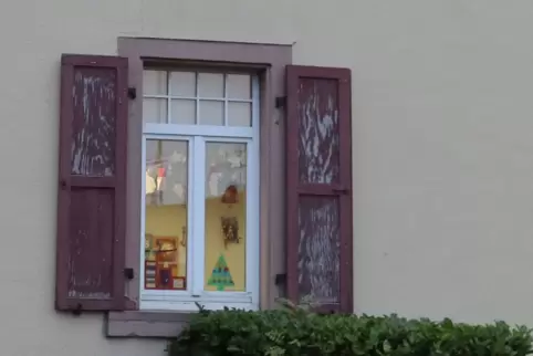 Einige Fenster der Kita müssen ausgetauscht werden.