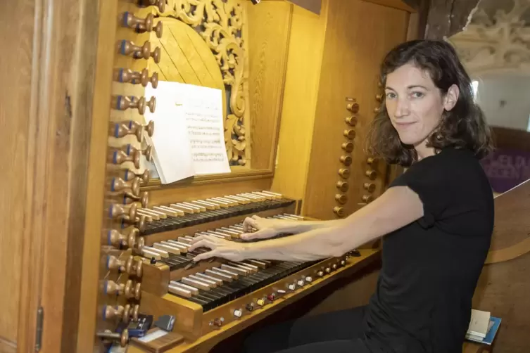 An der Stumm-Orgel der Paulskirche in Kirchheimbolanden gab die Niederländerin Dorien Schout ein denkwürdiges Konzert. 