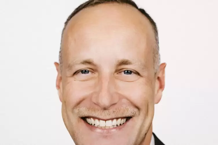 Gregory Scholz