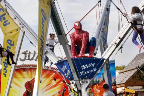 Spaß mit Spiderman: Dieses Bild entstand 2018 auf der Oktobermess in Mannheim.