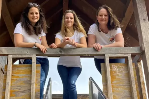 Im Einsatz für Kinder und Jugendliche (von links): Anna Matejcek, Michaela Limbacher und Sarah Mayer. 