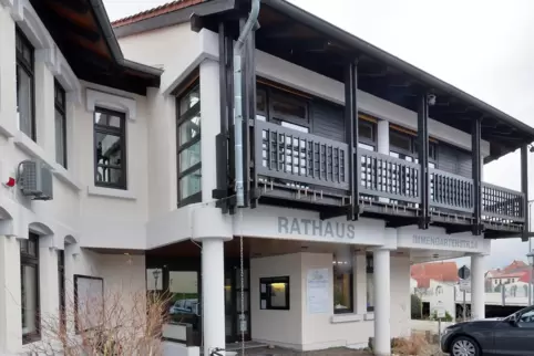 Das Rathaus soll saniert werden. 