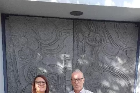 Gemeindereferentin Alina Mentzel mit Gemeindereferent Hans-Werner Schottmüller. 