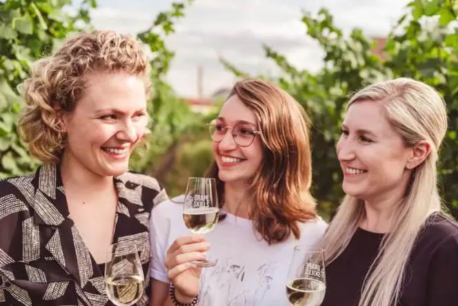 Was macht Schärfe eigentlich mit Wein? Wie wirkt sich Süße, Bitterkeit und Salz im Essen auf den Geschmack von Wein aus? Darüber Was macht Schärfe eigentlich mit Wein? Wie wirkt sich Süße, Bitterkeit und Salz im Essen auf den Geschmack von Wein aus? Darüber