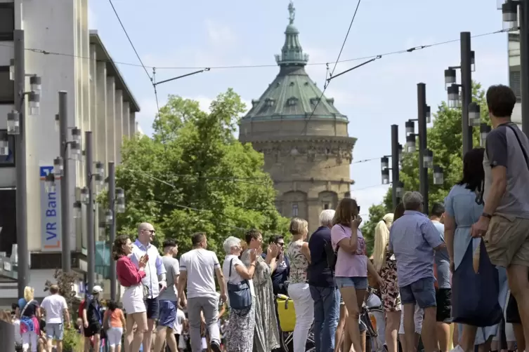Auf eine volle Innenstadt hoffen die Mannheimer Einzelhändler. 